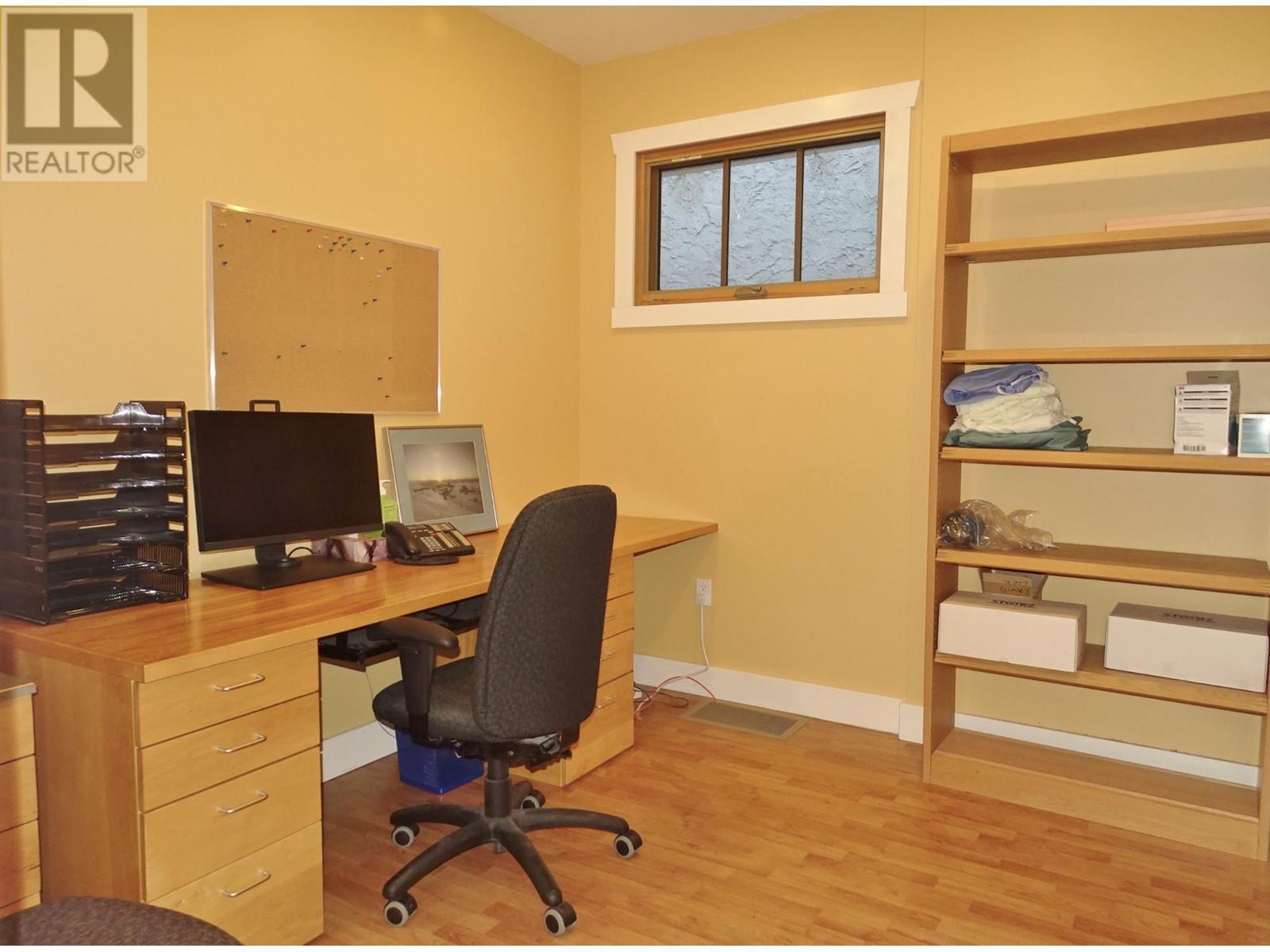 1570 Bay Avenue, Trail, BC