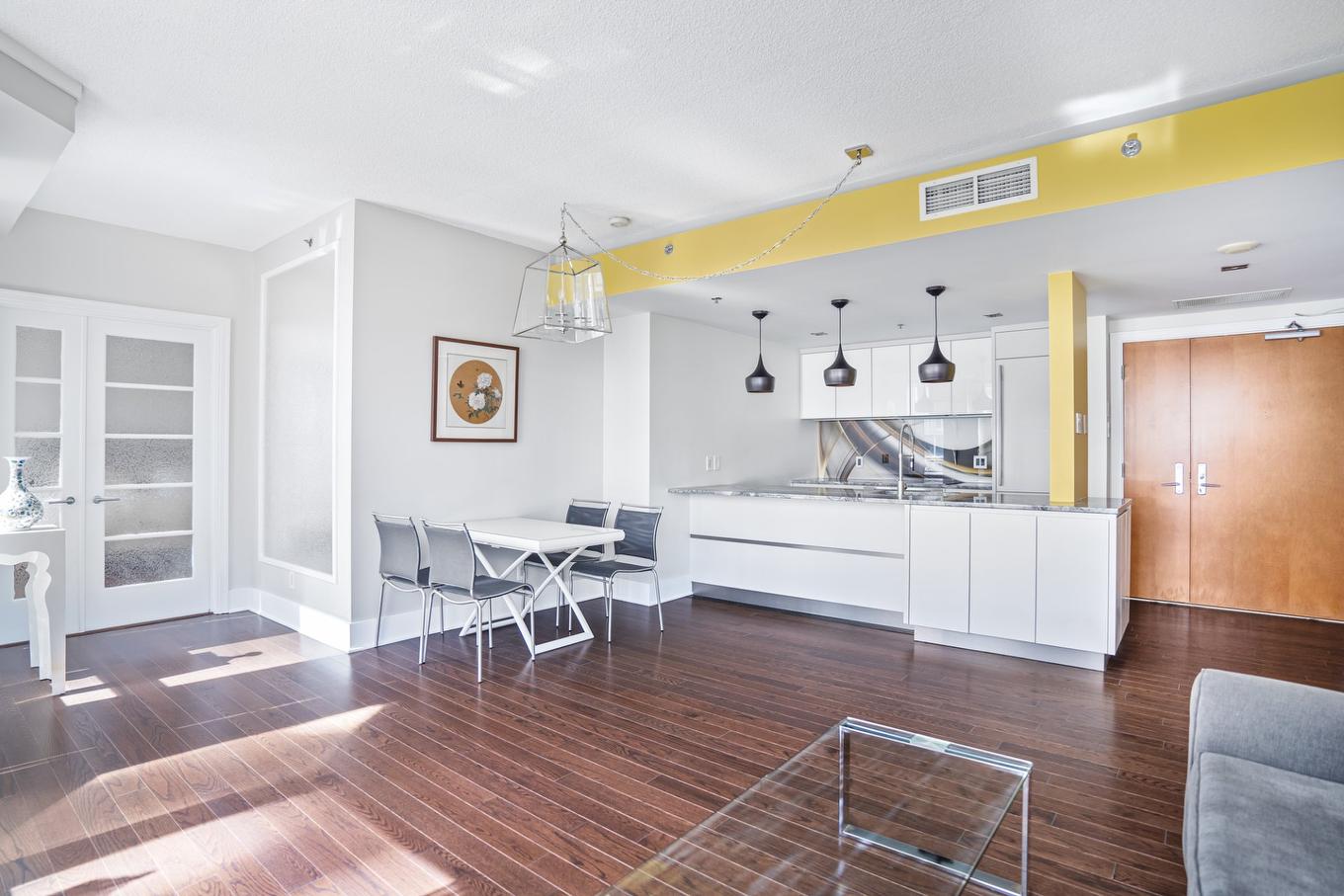 Salon - 2002-1100 Rue De La Montagne, Montréal (Ville-Marie), QC - Indoor Photo Showing Other Room