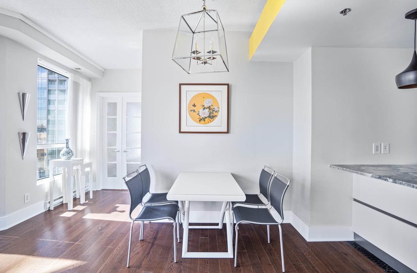 Salle à manger - 2002-1100 Rue De La Montagne, Montréal (Ville-Marie), QC - Indoor Photo Showing Dining Room
