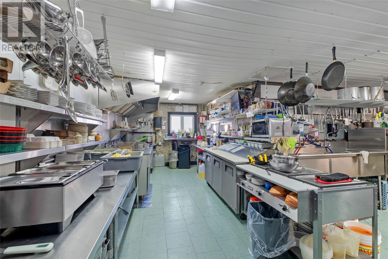 6 Harbour Road, Cape Broyle, NL