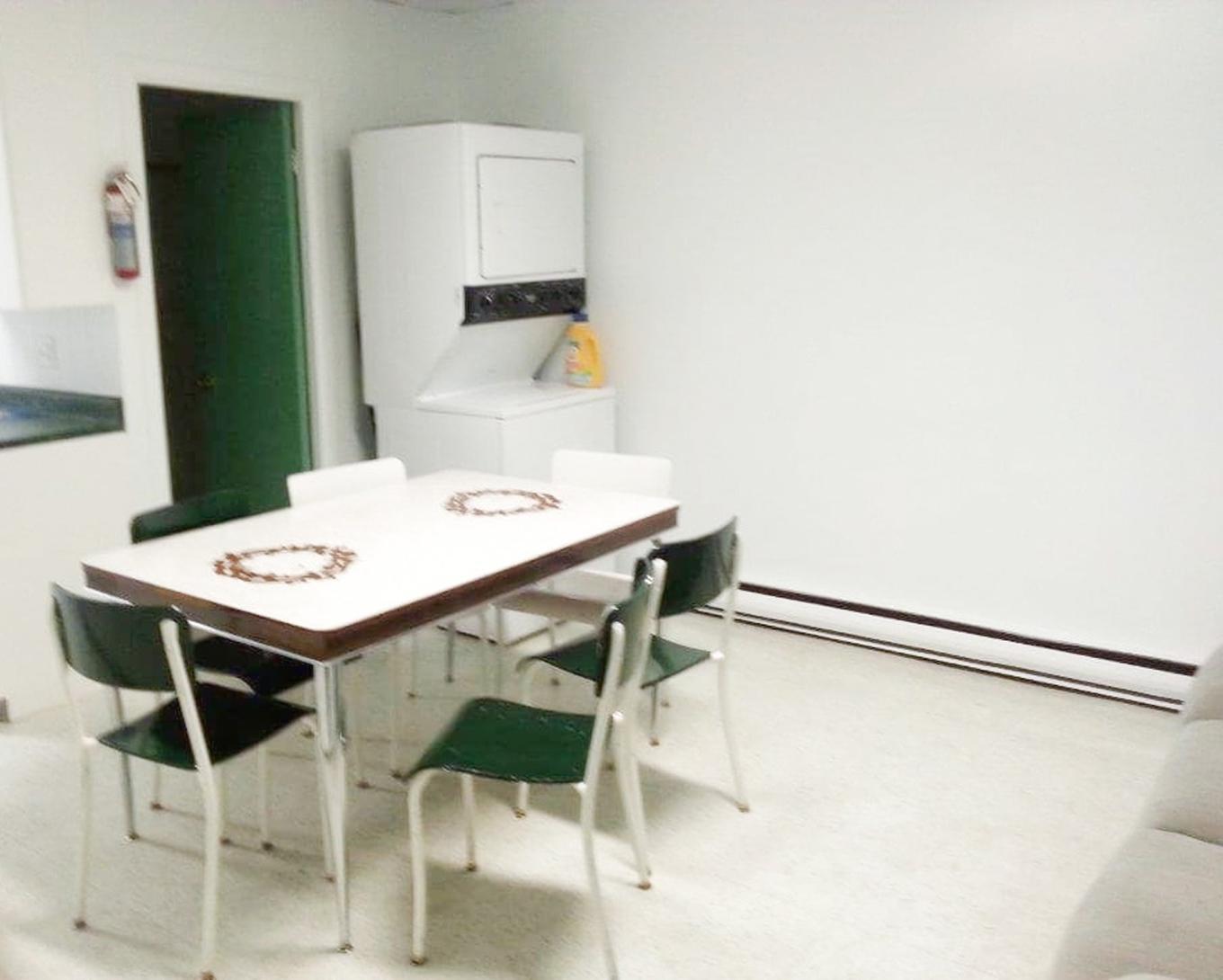 Cuisine - 306 Av. Mailloux, La Pocatière, QC - Indoor