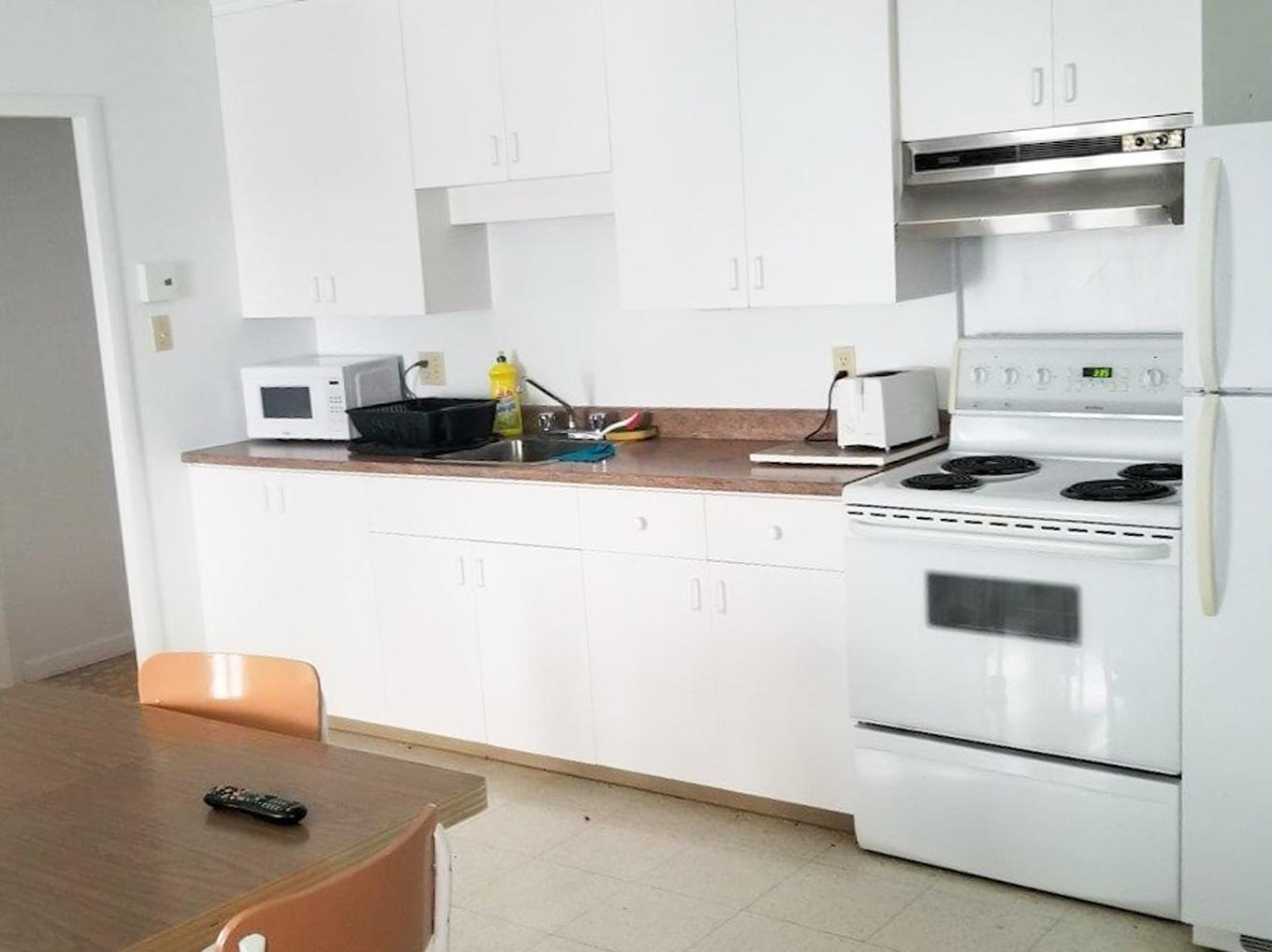 Cuisine - 306 Av. Mailloux, La Pocatière, QC - Indoor Photo Showing Kitchen