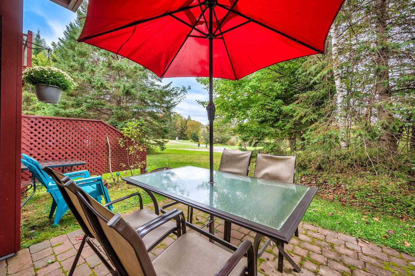 Cour - 1756 Ch. Du Golf, Mont-Tremblant, QC - Outdoor With Deck Patio Veranda