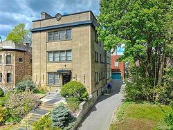 365 Av. Redfern Westmount, QC H3Z 2G4