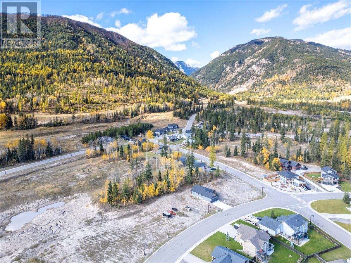 2031 Golden Eagle Drive, Sparwood, BC