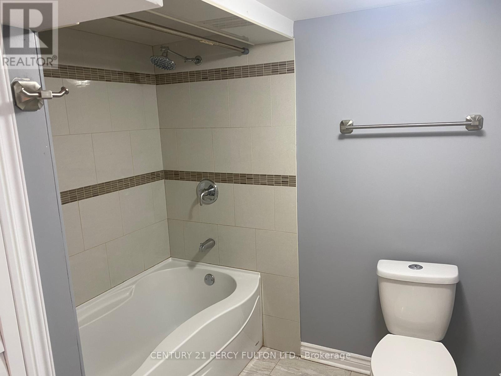 49 Game Creek Crescent N, Brampton, ON - Indoor Photo Showing Bathroom
