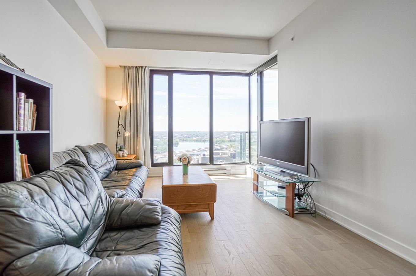 Salon - 3307-151 Rue De La Rotonde, Montréal (Verdun/Île-Des-Soeurs), QC - Indoor Photo Showing Living Room