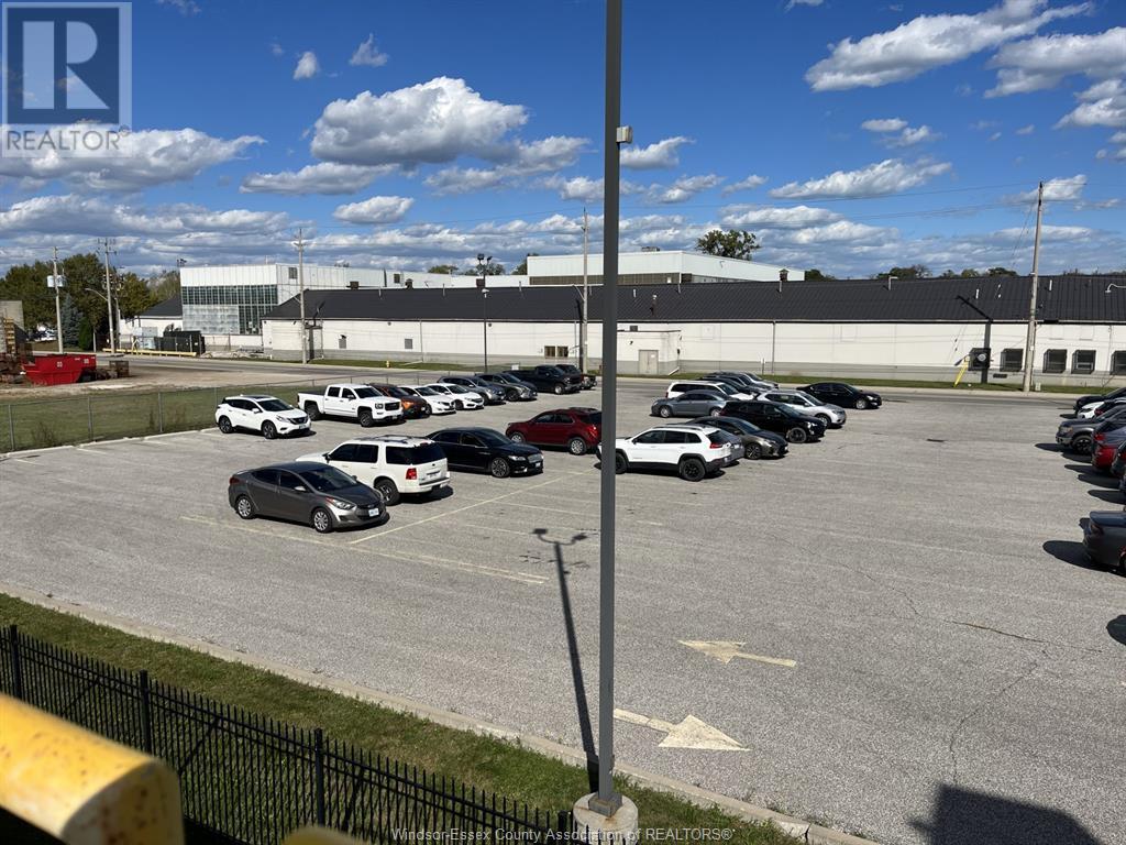 1387 Mcdougall Street, Windsor, ON