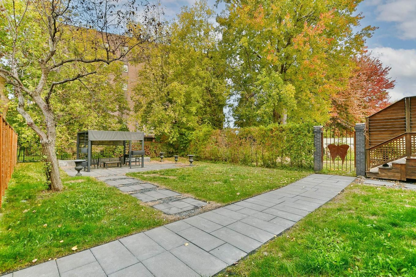 Backyard - 35 Rue St-Jacques, Longueuil (Le Vieux-Longueuil), QC - Outdoor