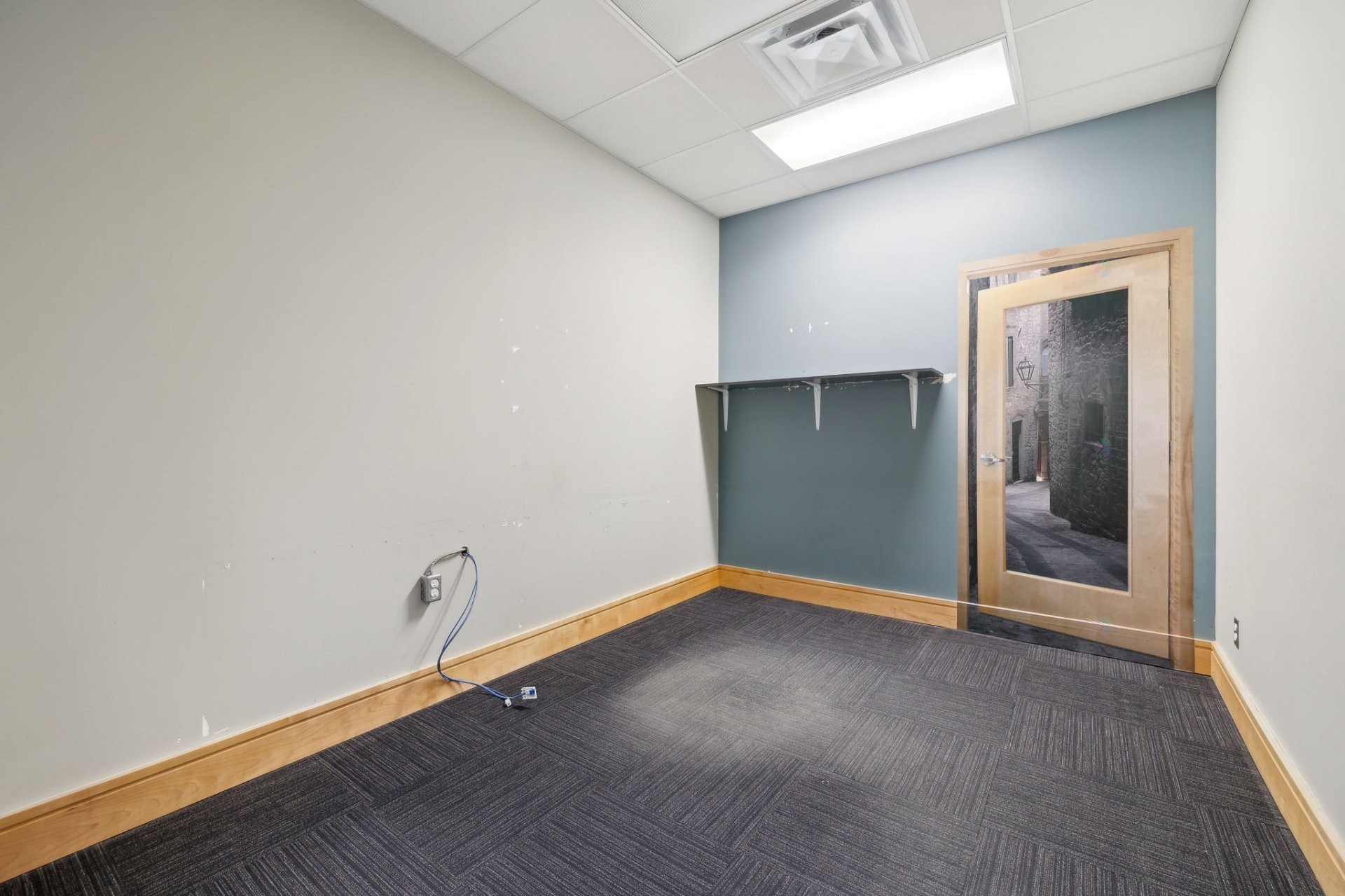 Office - 250 Rue Deveault, Gatineau (Hull), QC - Indoor Photo Showing Other Room