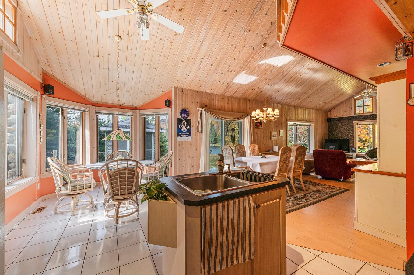 Cuisine - 44 Ch. Paquette, Val-Des-Lacs, QC - Indoor