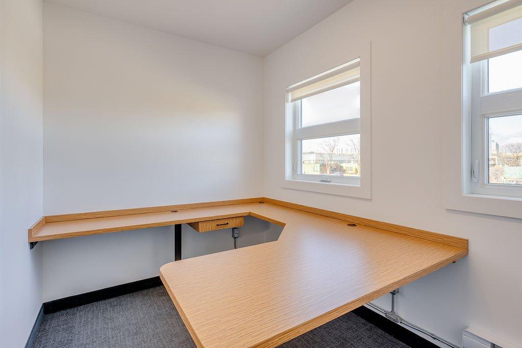 Office - 116A-98 Rue Blanchard, Sainte-Thérèse, QC - Indoor Photo Showing Other Room