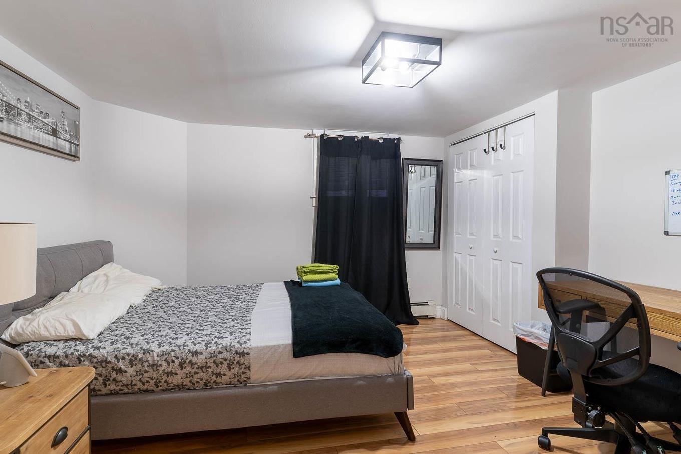 6040 South Street, Halifax Peninsula, NS