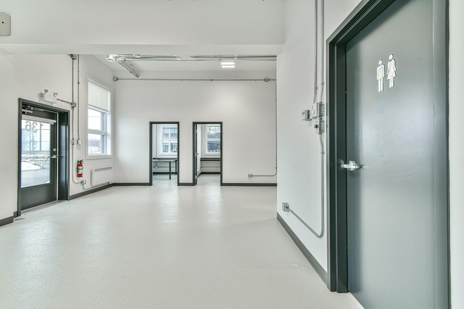 Office - 134-3305 Av. De La Gare, Mascouche, QC - Indoor Photo Showing Other Room