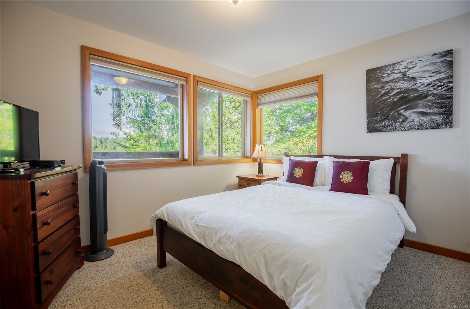 1027 Jensens Bay Rd, Tofino, BC