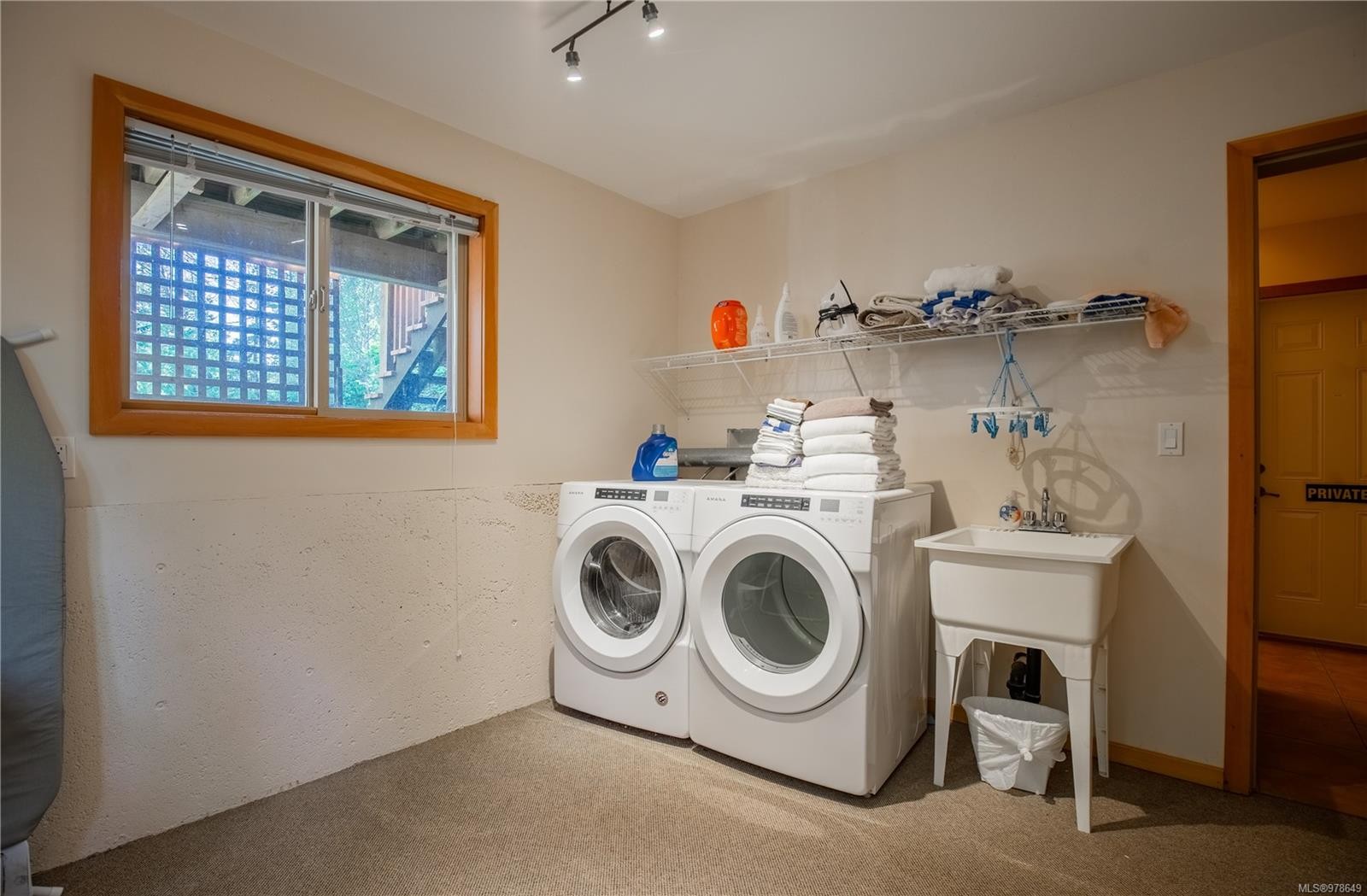 1027 Jensens Bay Rd, Tofino, BC