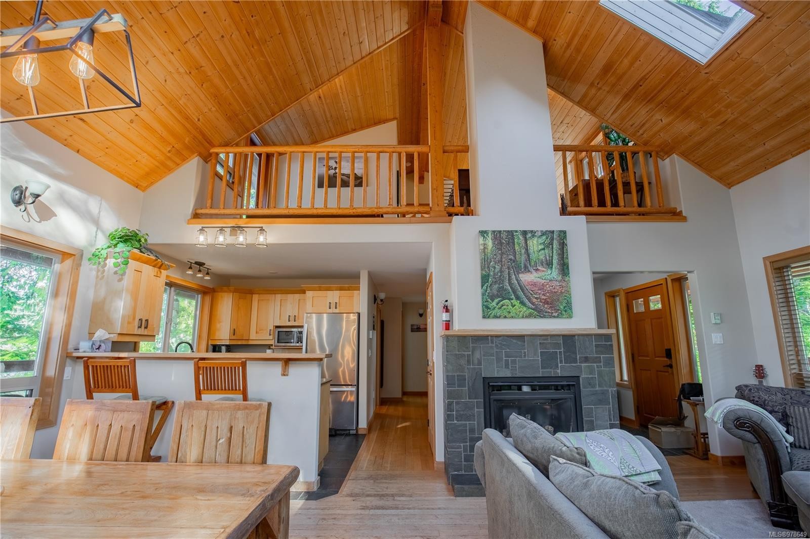 1027 Jensens Bay Rd, Tofino, BC