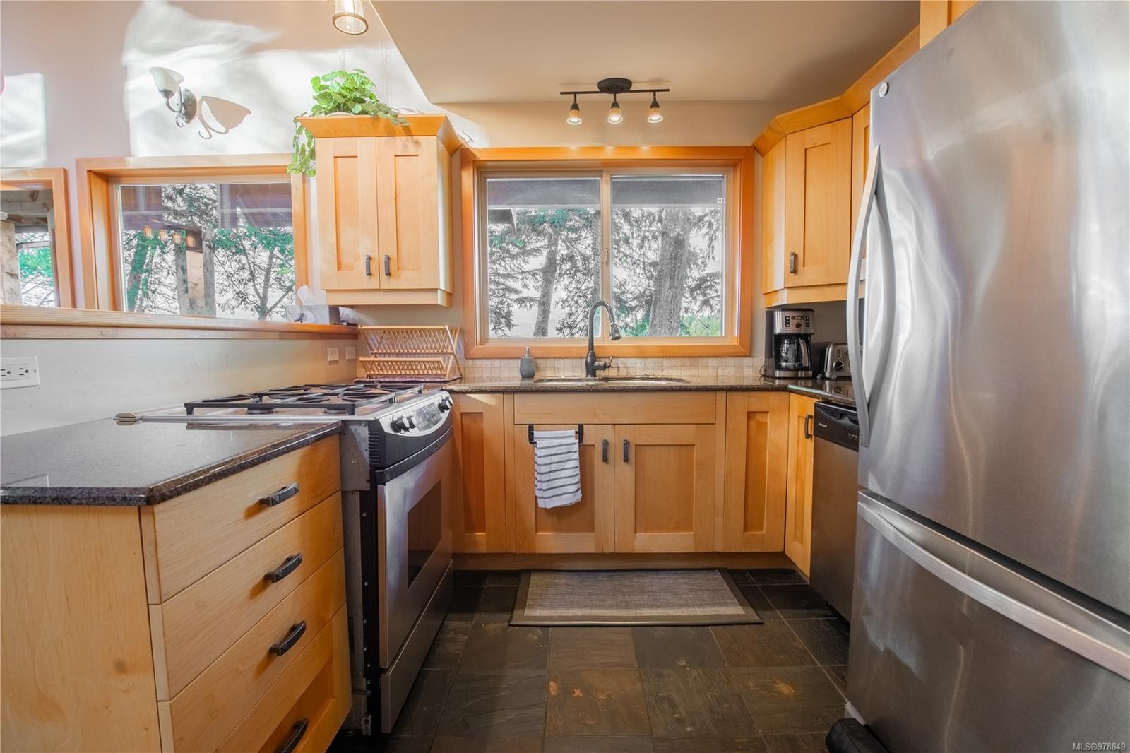 1027 Jensens Bay Rd, Tofino, BC