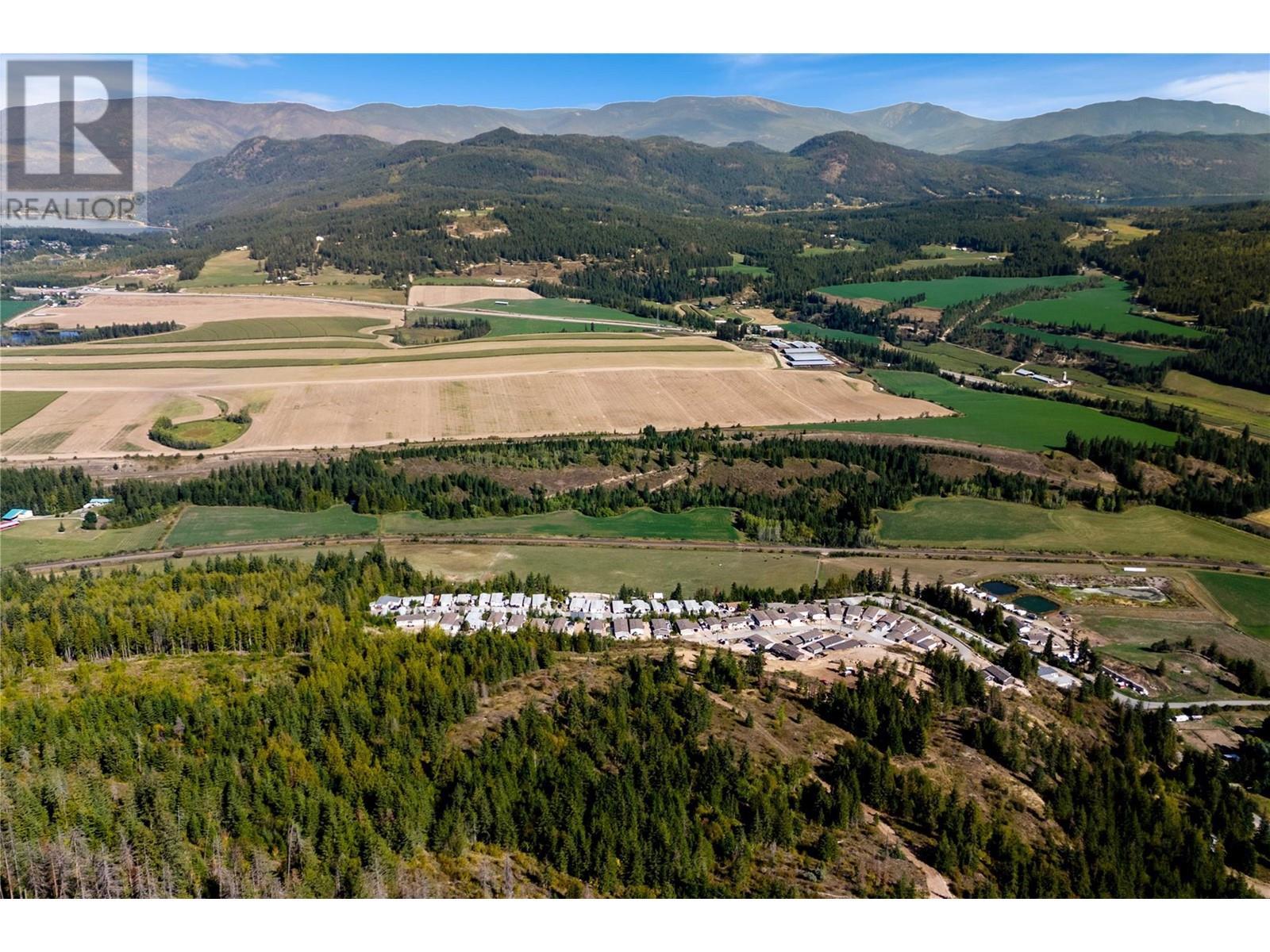 1885 Tappen Notch Hill Road Unit# 86, Tappen, BC