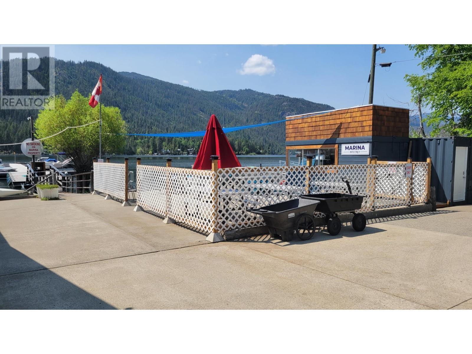 Licenced Bistro Patio - 173 Larson Road, Christina Lake, BC