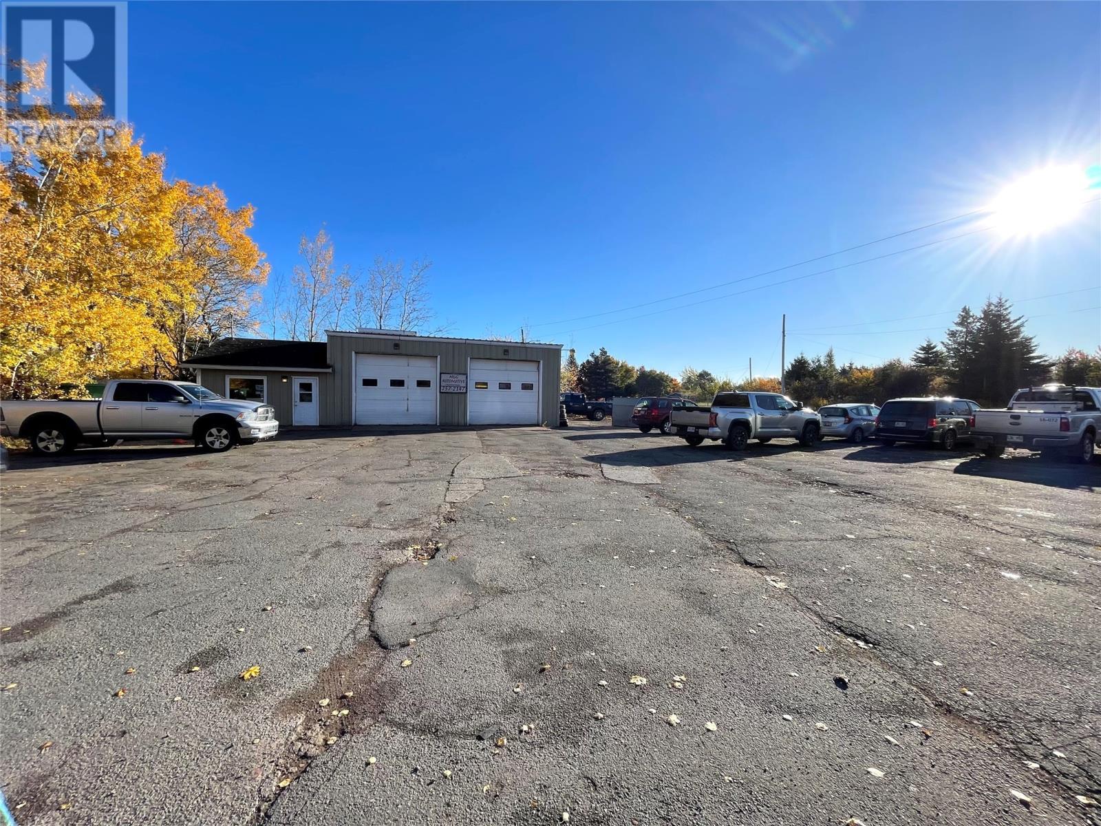 50 Commonwealth Drive, Botwood, NL