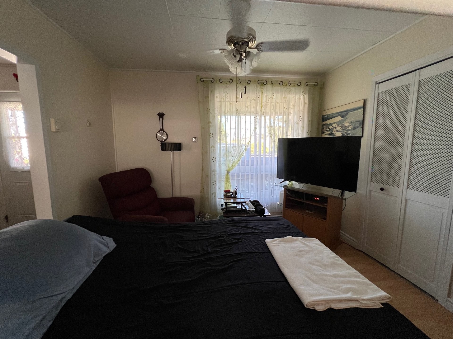 Salon - 1084 Ch. Des 7E-Et-8E-Rangs, Laforce, QC