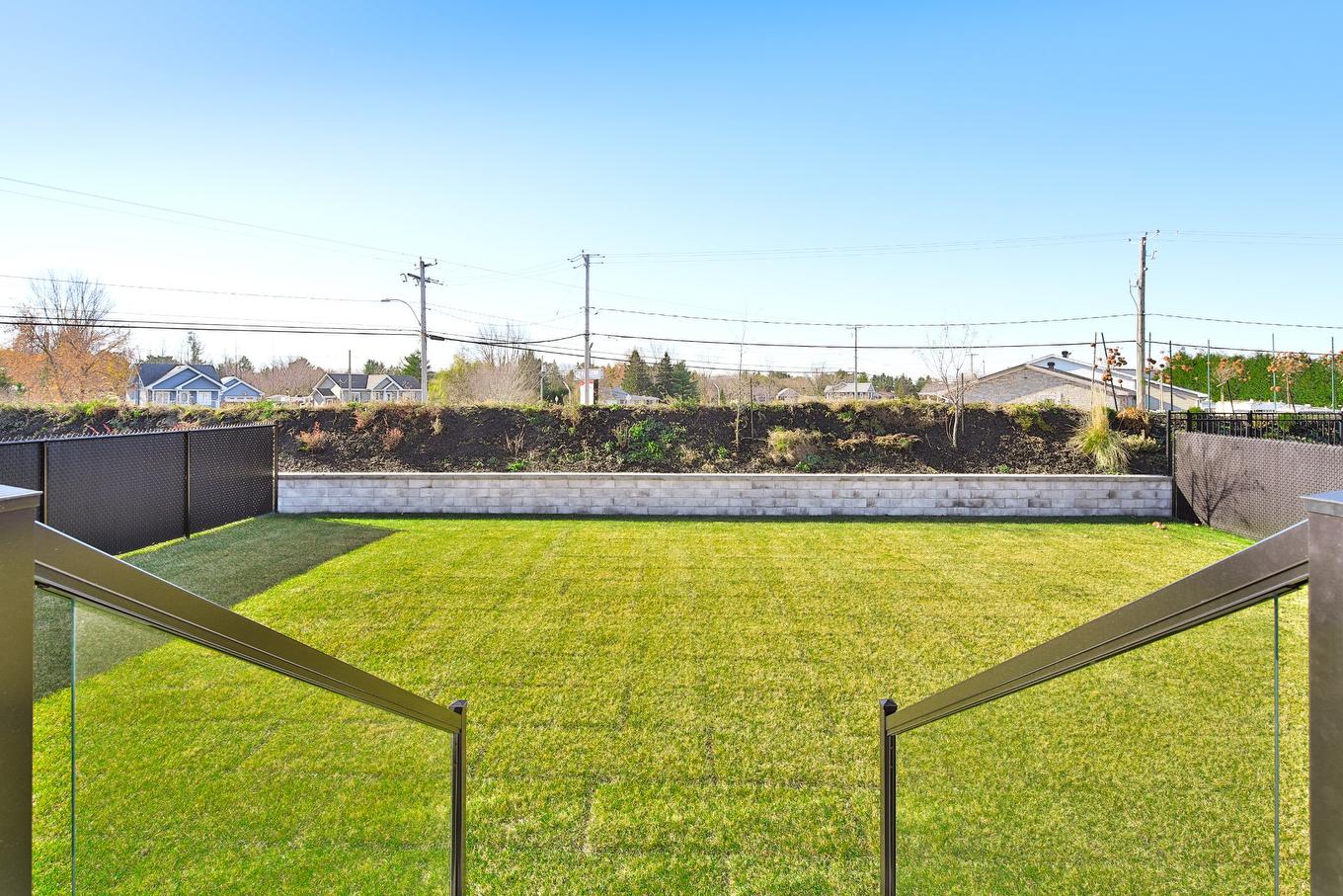 Backyard - 19 Rue Des Trembles, Saint-Jean-Sur-Richelieu, QC - Outdoor