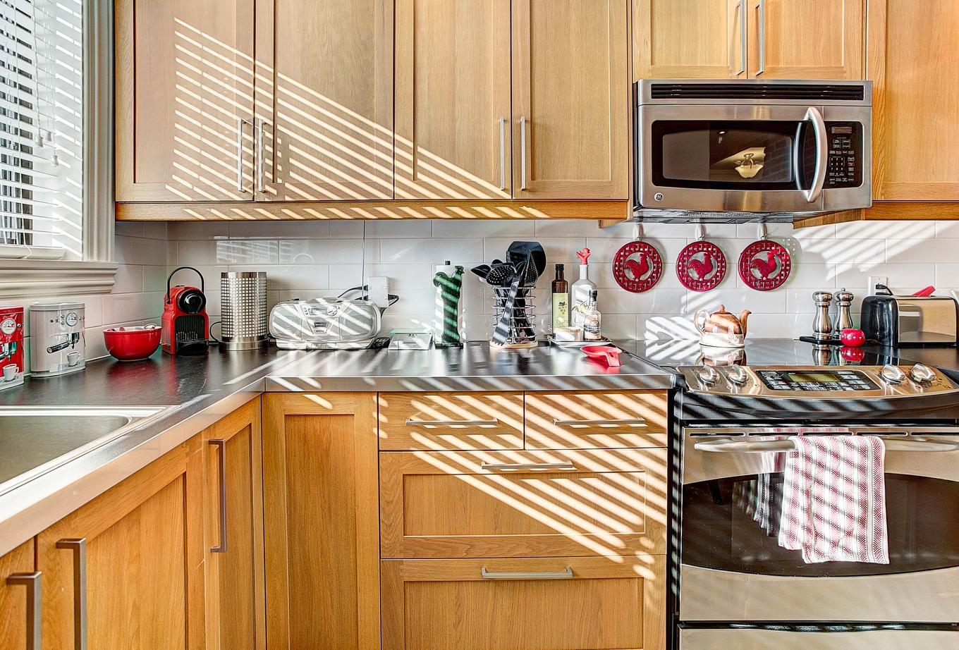 Kitchen - 3-51 Av. Roosevelt, Mont-Royal, QC - Indoor Photo Showing Kitchen