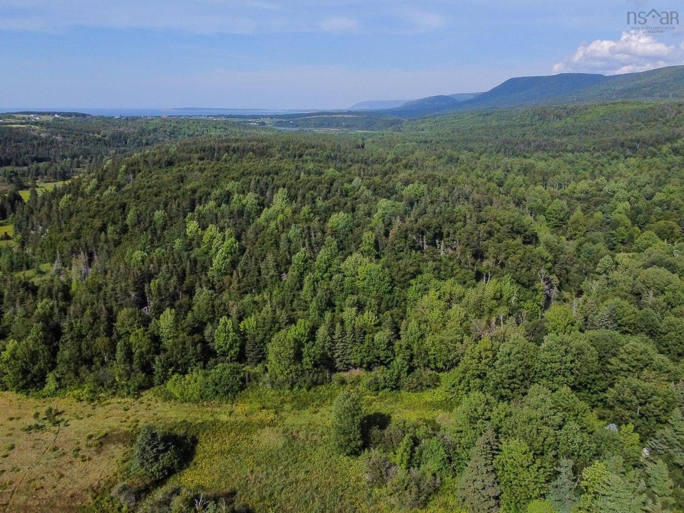 Macgarry Road, Cap Le Moine, NS