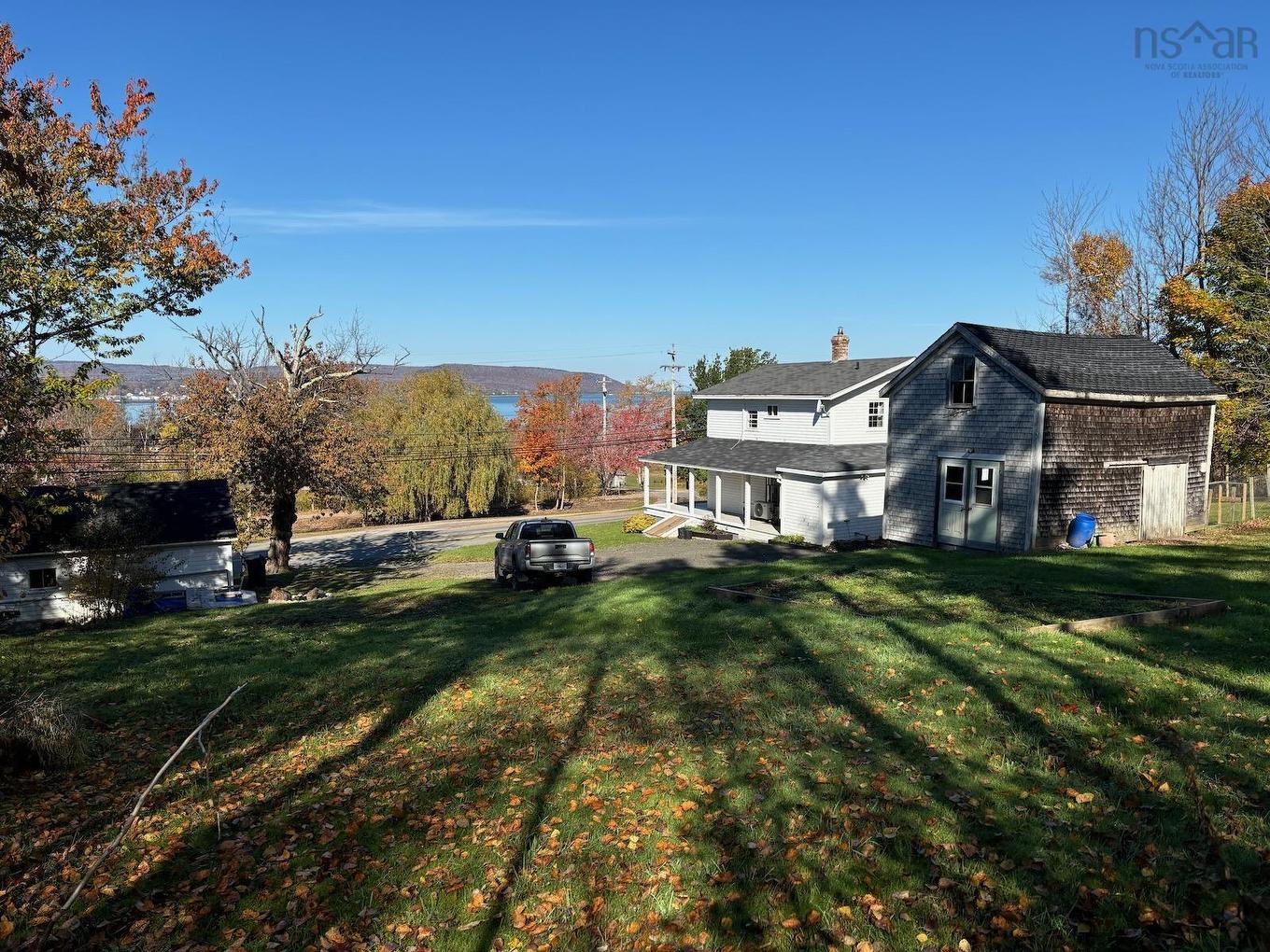 210 Highway 1, Smiths Cove, NS