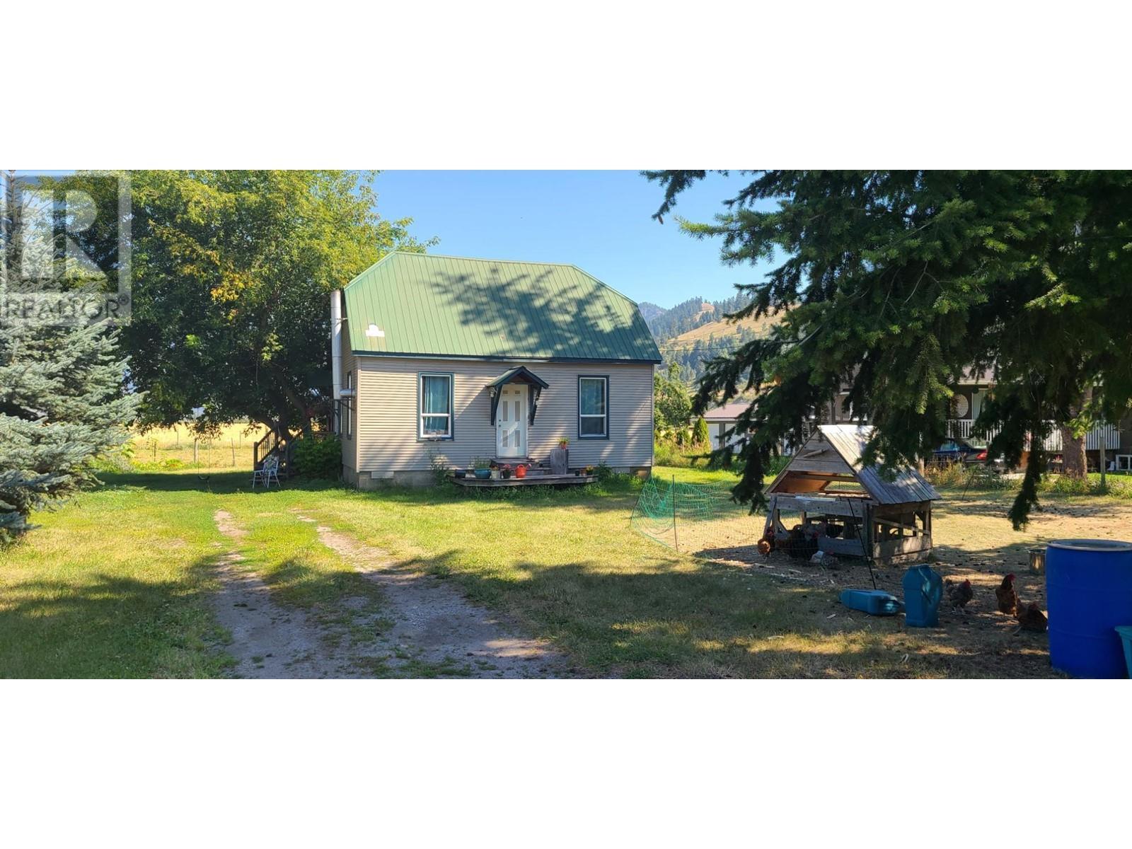5649 Vla Road, Chase, BC