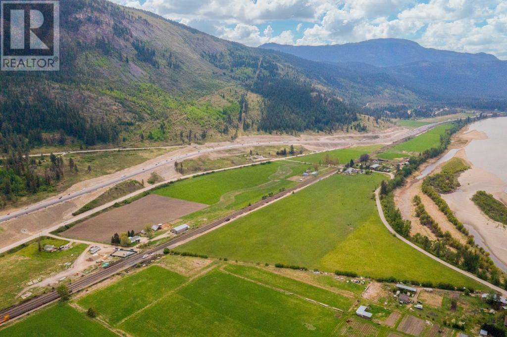 5649 Vla Road, Chase, BC