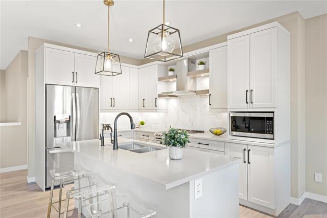 8 Palmer Rd, Petersfield, MB