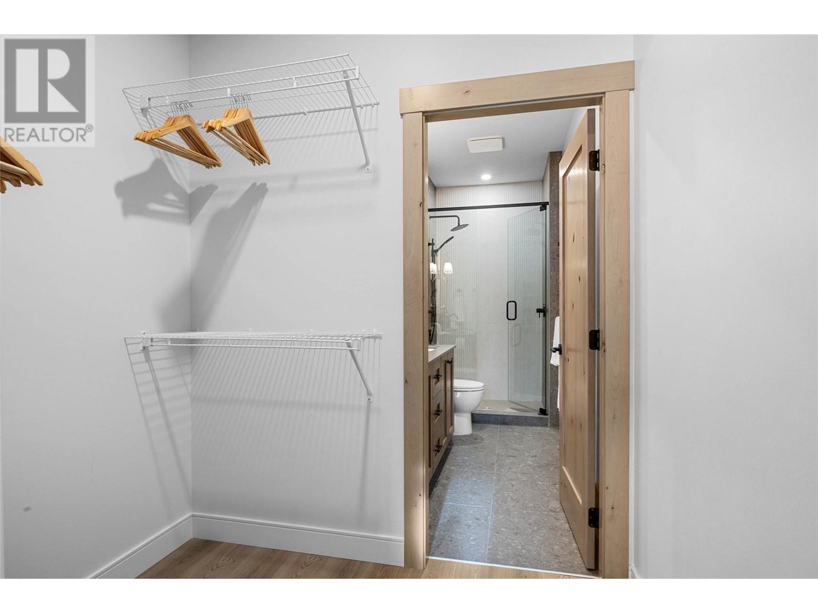 7005 Mcgillivray Lake Drive Unit# 4, Sun Peaks, BC - Indoor