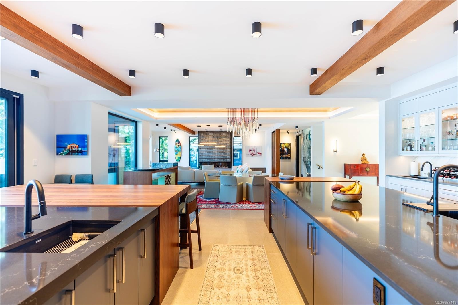 848 Lands End Rd, North Saanich, BC