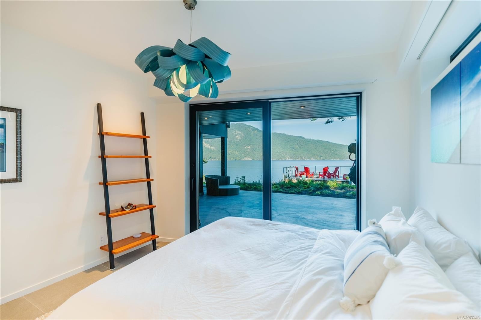 848 Lands End Rd, North Saanich, BC