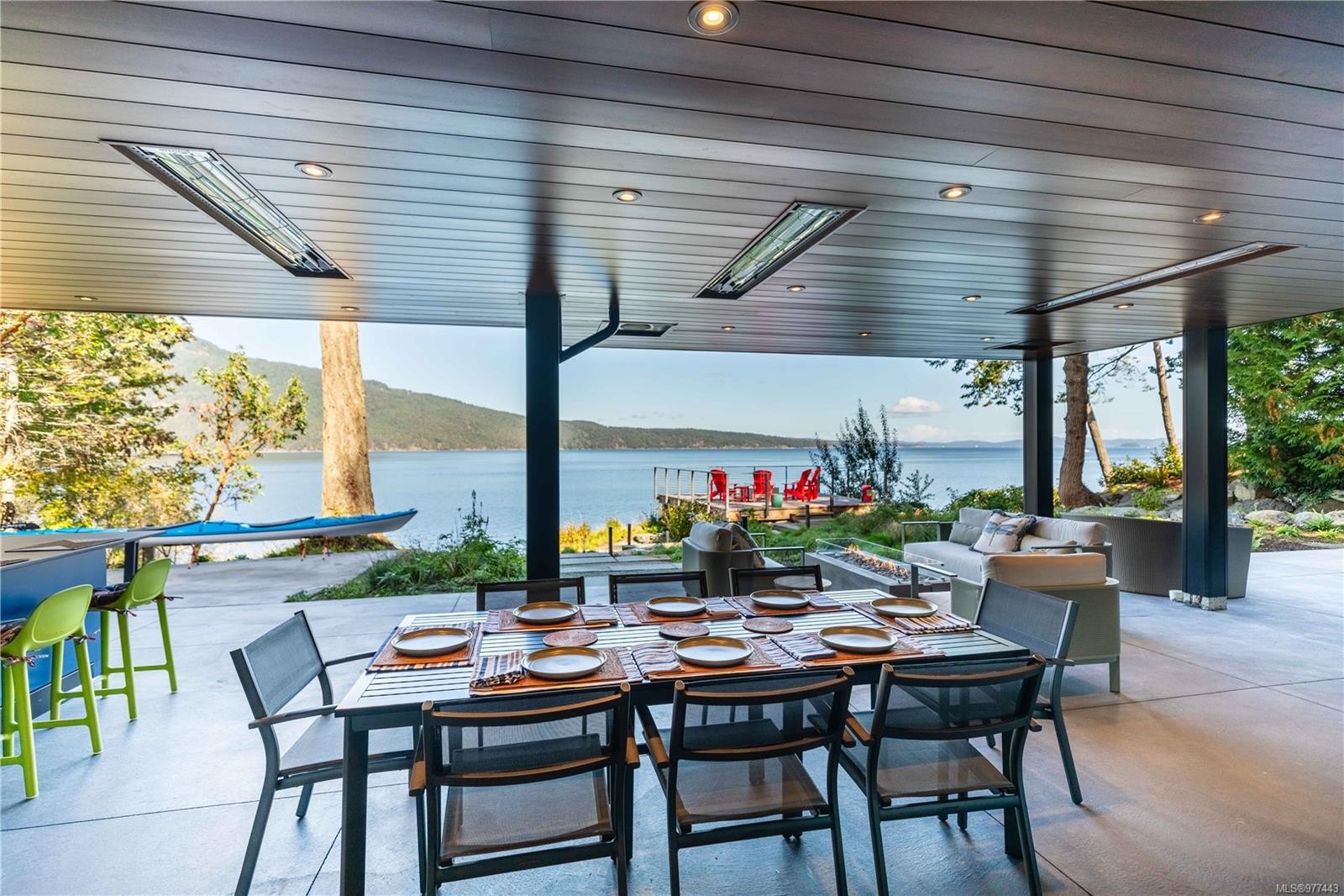 848 Lands End Rd, North Saanich, BC