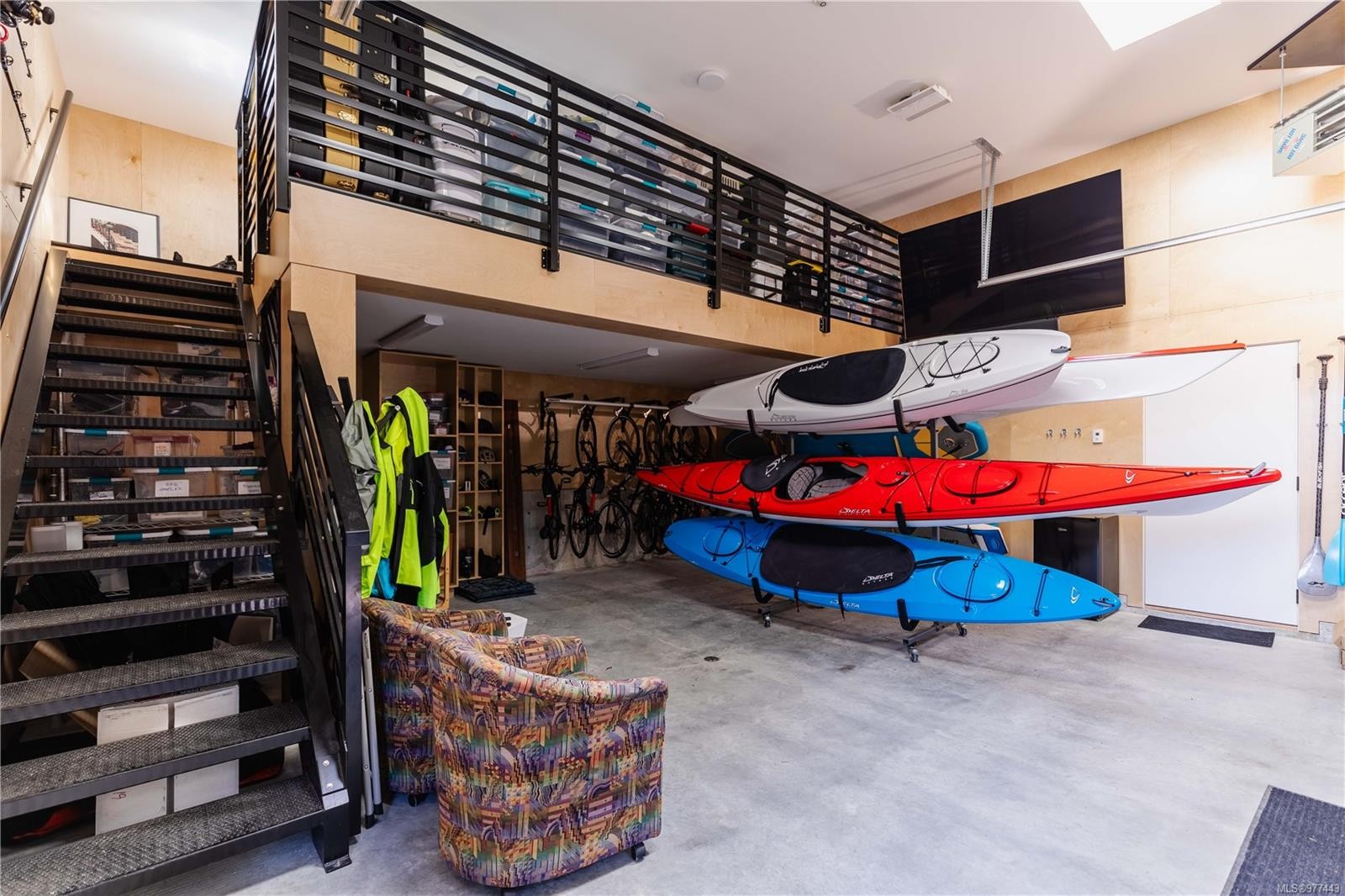 848 Lands End Rd, North Saanich, BC