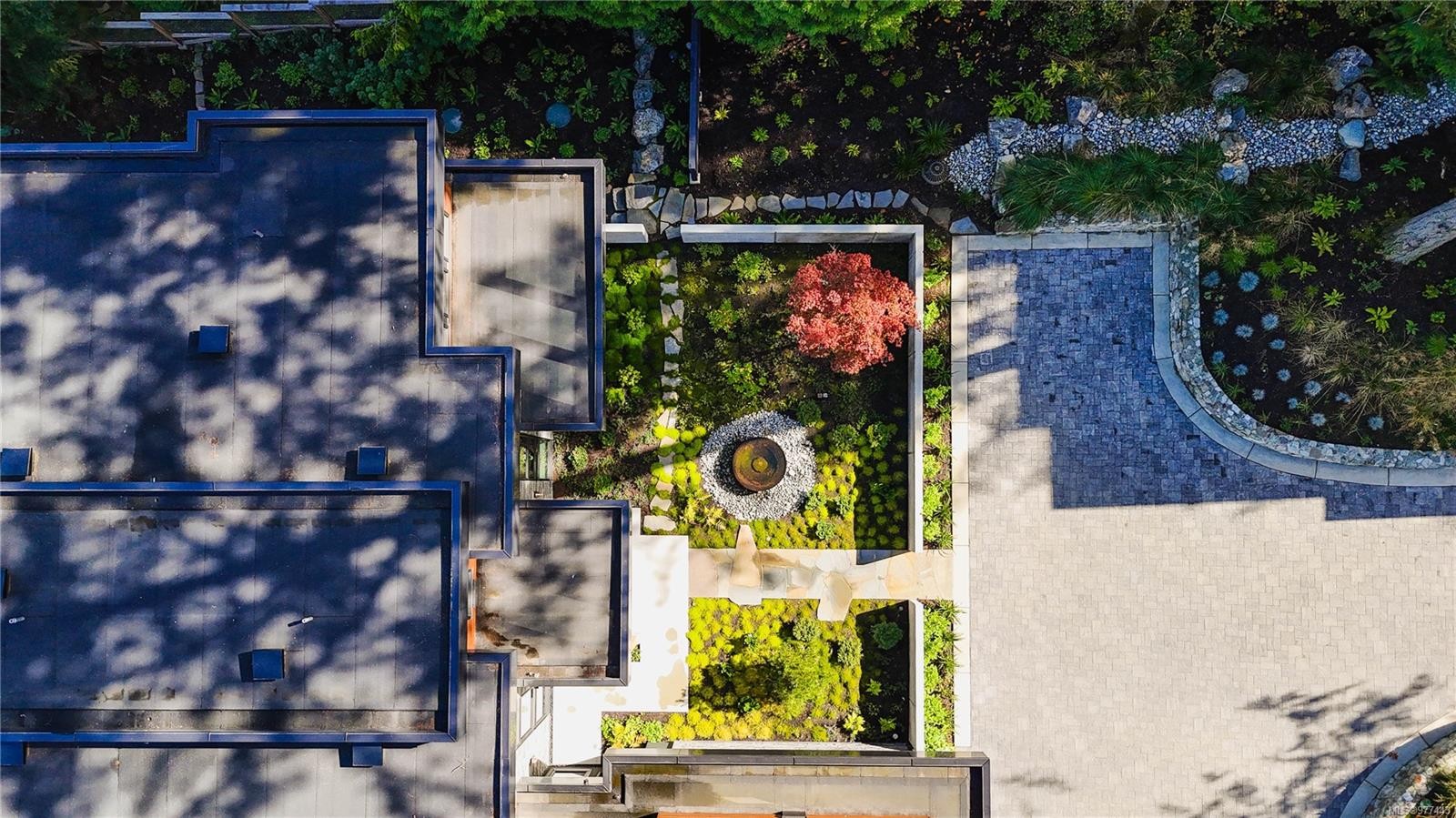 848 Lands End Rd, North Saanich, BC