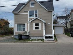 13 High Street Sydney, NS B1P 2J4