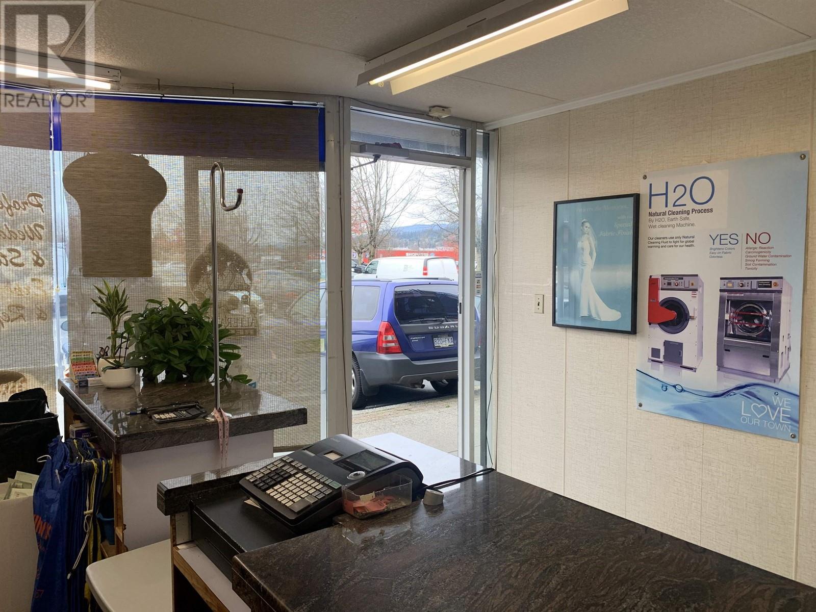 360 3025 Lougheed Highway, Coquitlam, BC