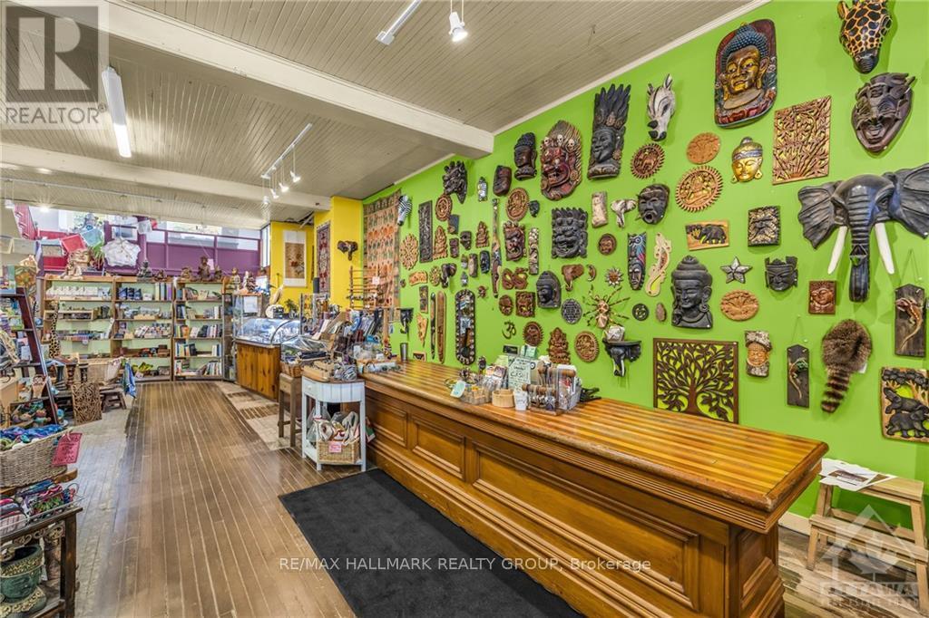 2 Gore Street E, Perth, ON