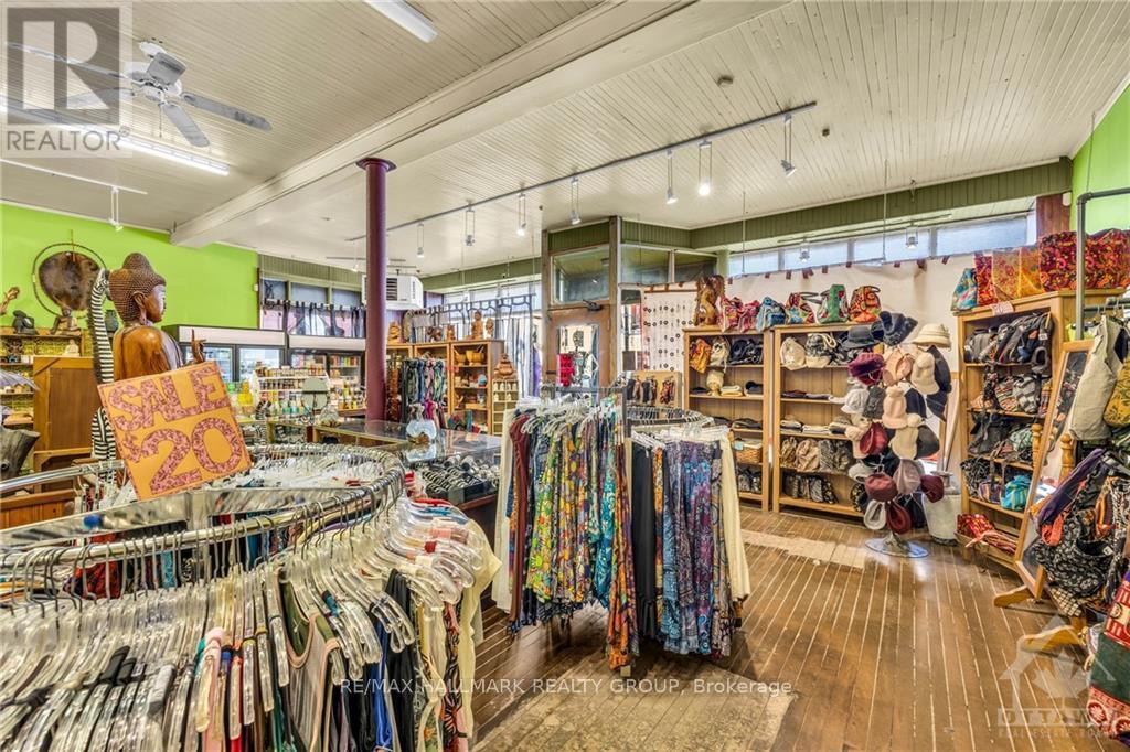 2 Gore Street E, Perth, ON