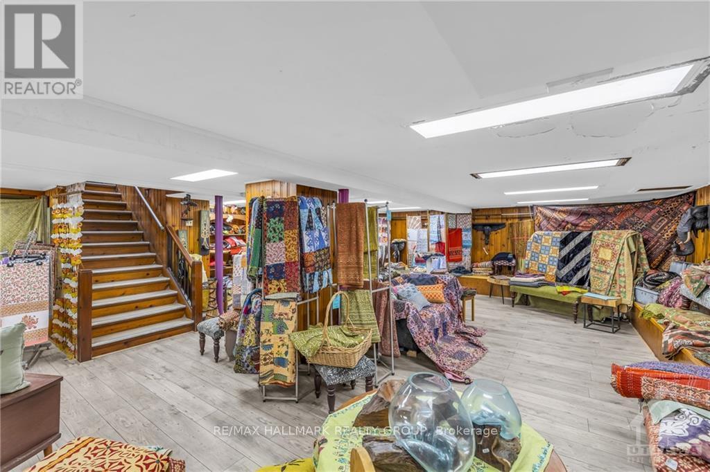 2 Gore Street E, Perth, ON