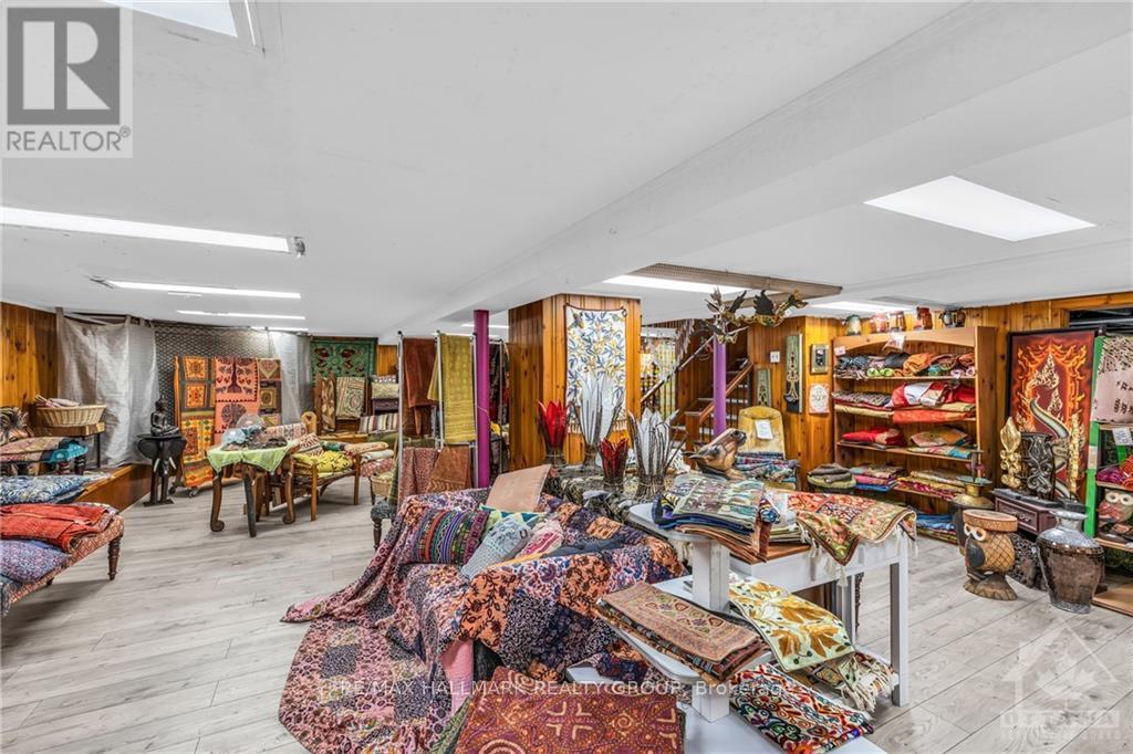 2 Gore Street E, Perth, ON