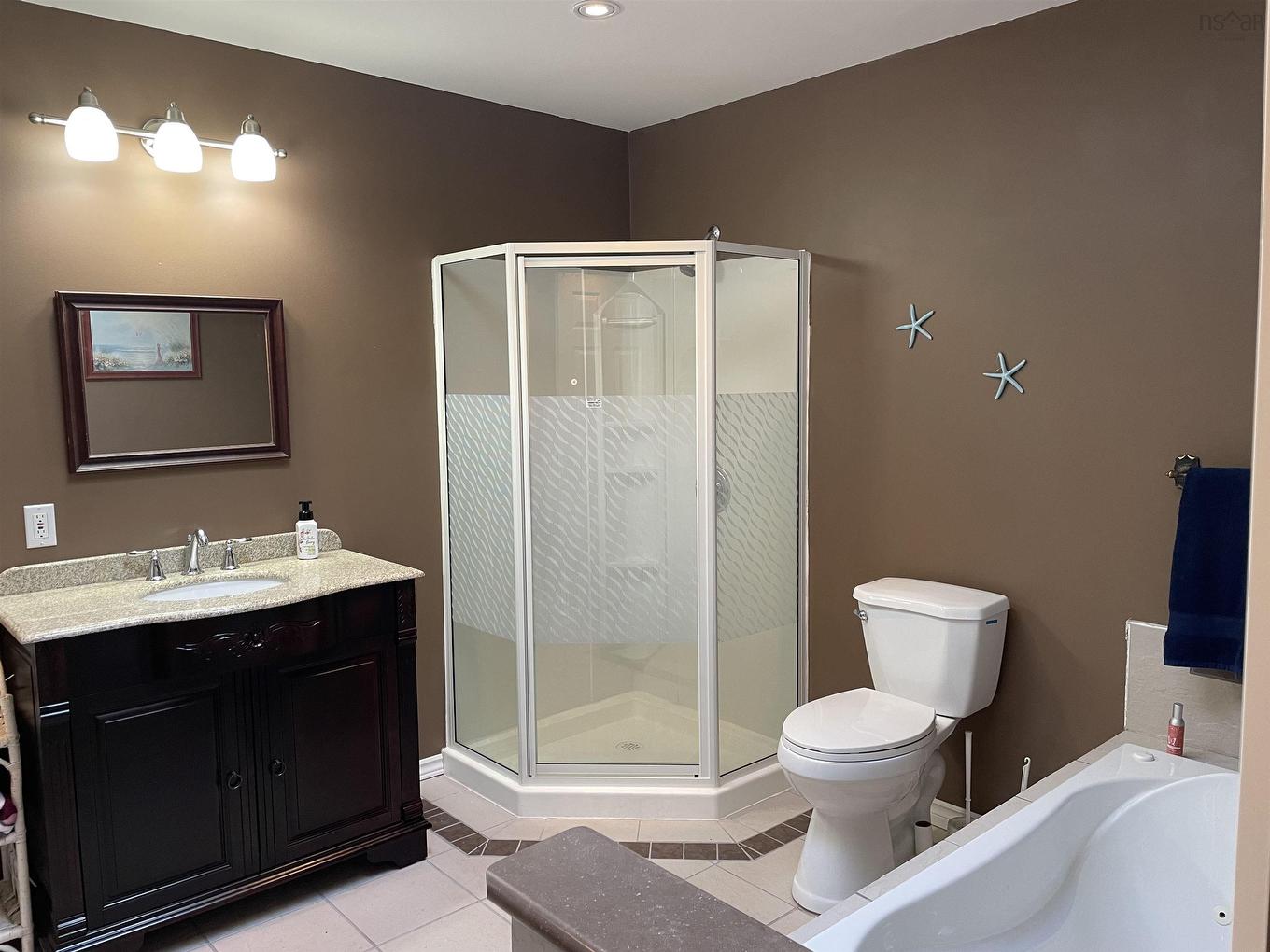 114 Hammond Road, Jordan Bay, NS