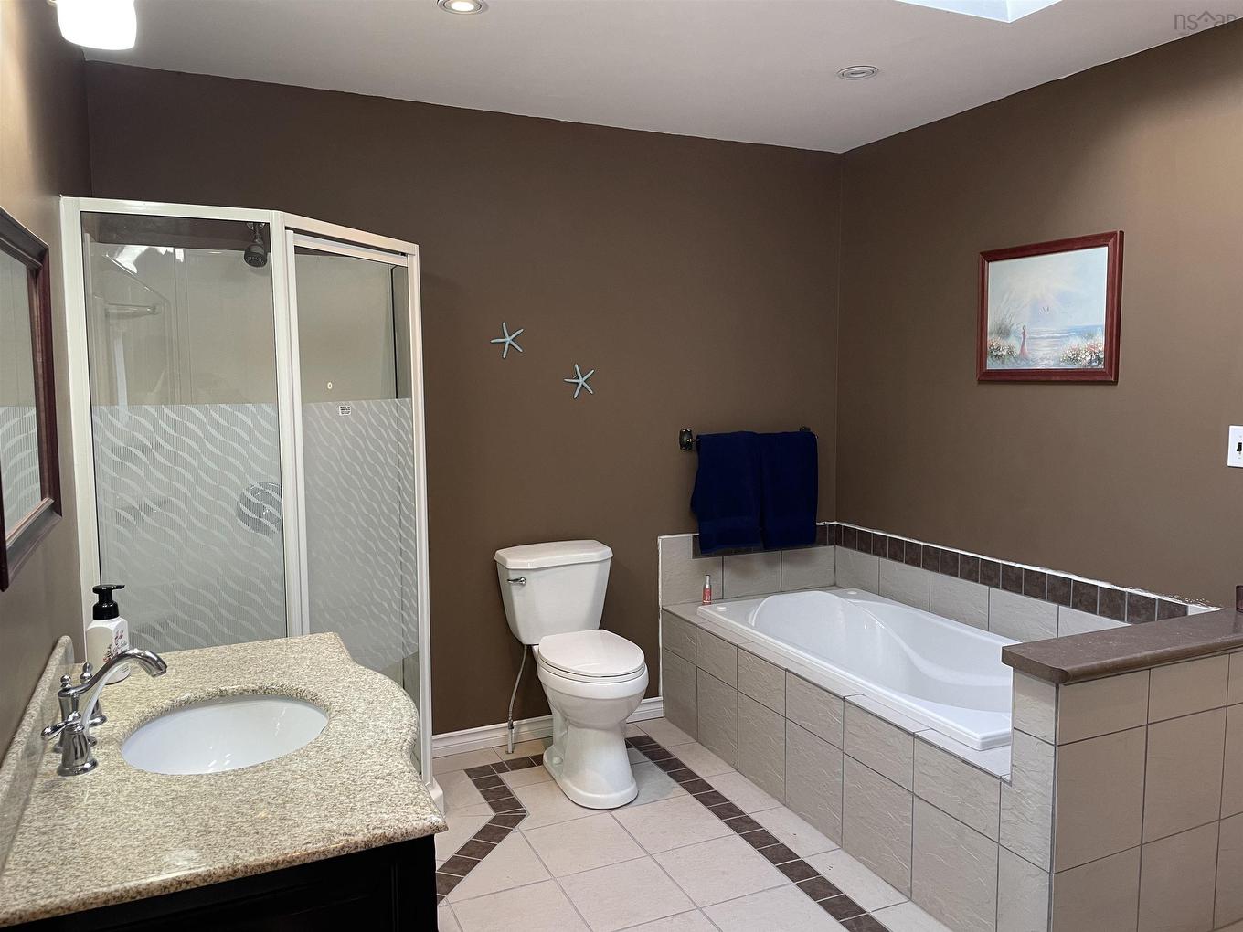 114 Hammond Road, Jordan Bay, NS