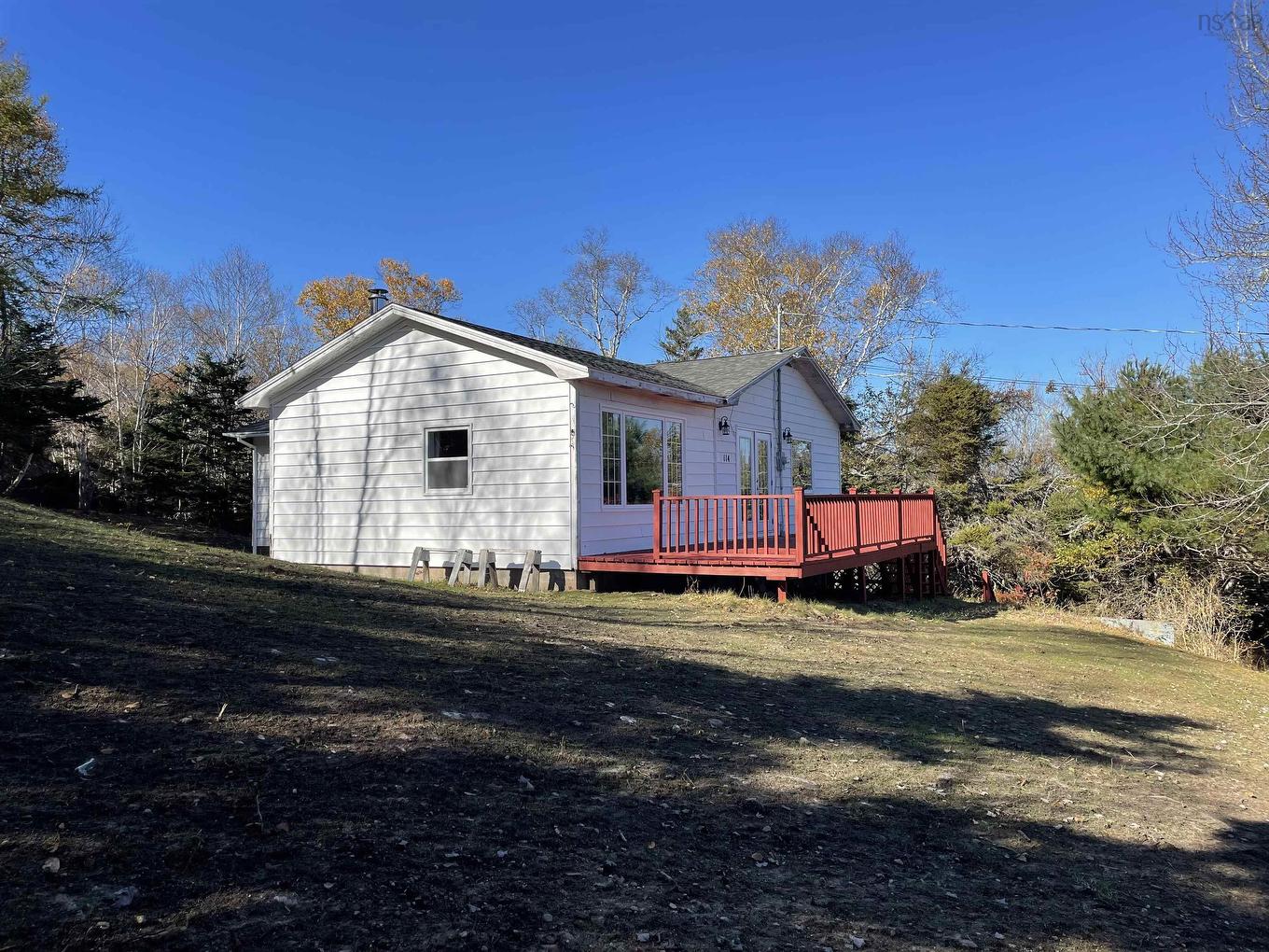 114 Hammond Road, Jordan Bay, NS