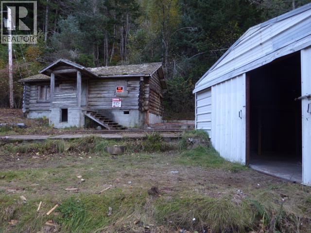 289 Mackenzie 20 Highway, Bella Coola, BC