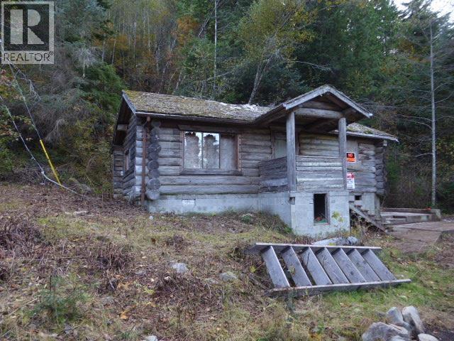 289 Mackenzie 20 Highway, Bella Coola, BC